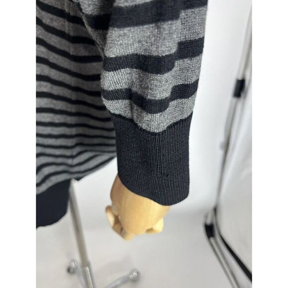 Planet by Lauren G Striped Oversized Sweater OSFM Black White Gray Striped - Picture 7 of 8